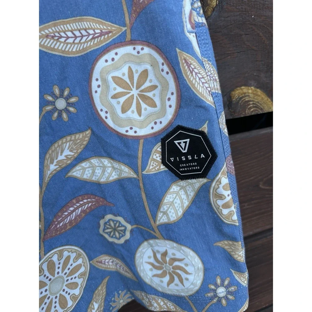 Vissla Medallions Boardshorts Denim Blue Mens Size 29‎